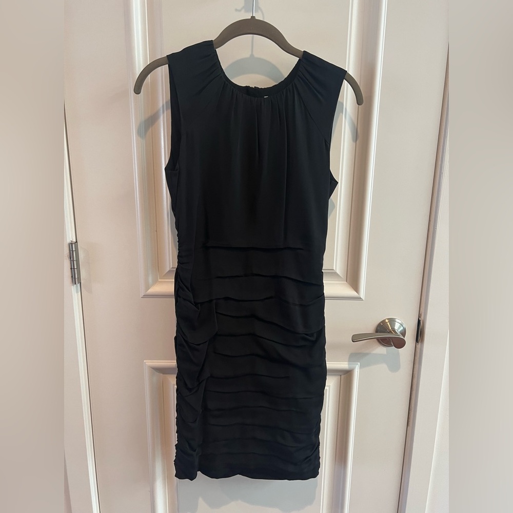 Diane Von Furstenberg Tulipan Black Dress - Size 2